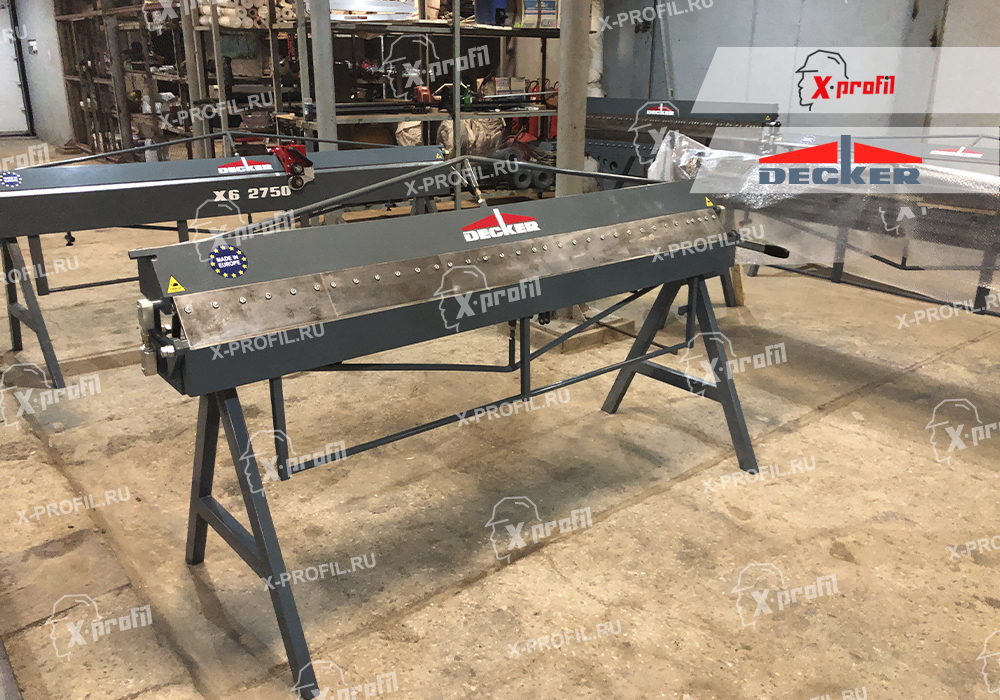 Сегментный листогиб Decker S 2150 Сегментный листогиб Decker S 2150