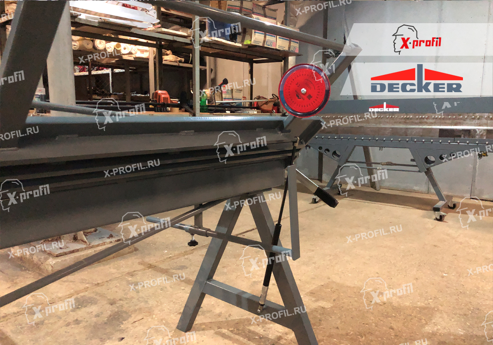 Ручной листогиб Decker X6 2750 фото товара Ручной листогиб Decker X6 2750 фото товара