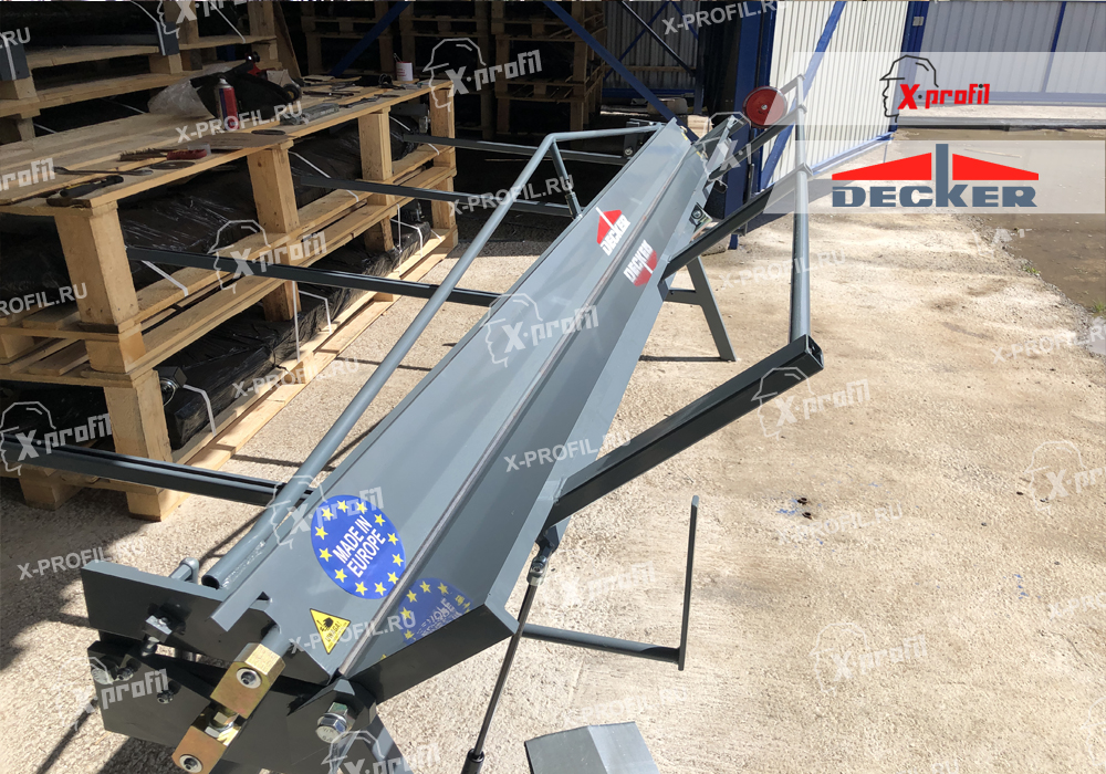 Фотография Ручной листогиб Decker X6 3250 Фотография Ручной листогиб Decker X6 3250